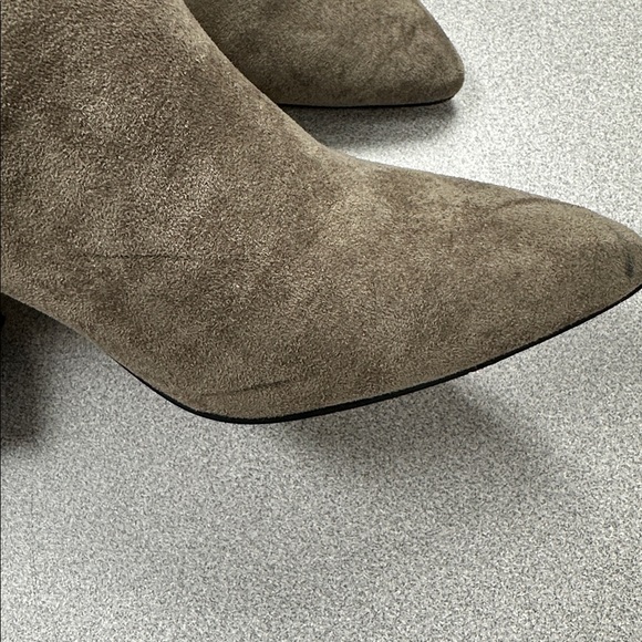 Steven taupe suede block heel sick boots size 7.5 - Picture 3 of 5
